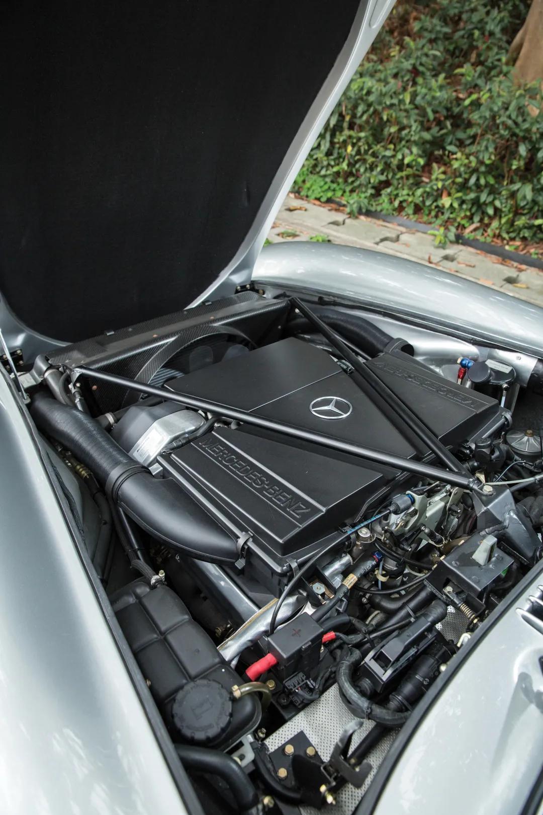 奔驰s300经典,带海鸥翼的奔驰300sl