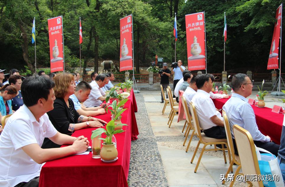 保民生护稳定促发展,保就业稳民生促发展