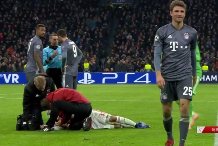 穆勒欧洲杯失单刀跪地,穆勒世界杯进球瞬间