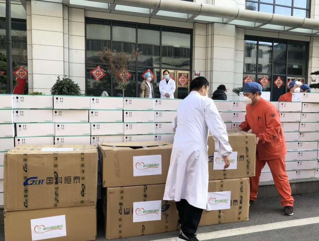 武汉16家方舱医院关门大吉，是时候曝光这位湖北首富了