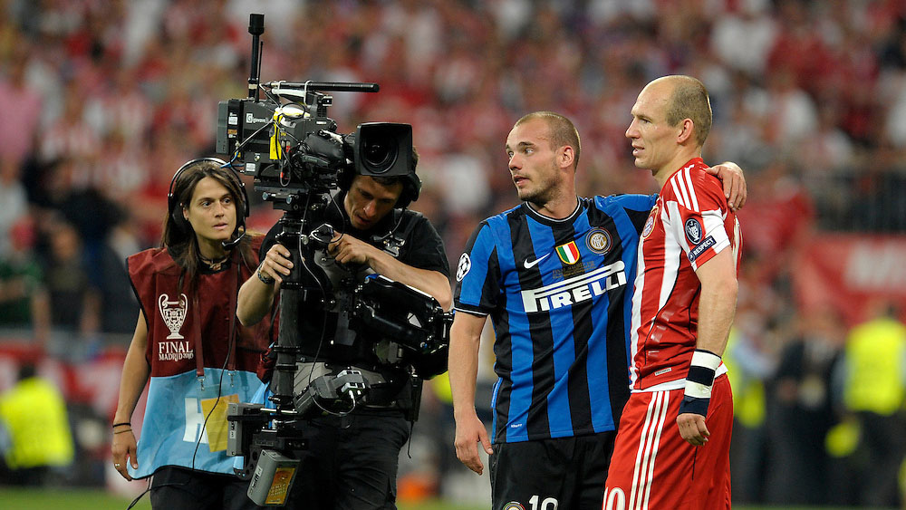 苦尽甘来的荷兰飞侠，只有时间防住了他的内切