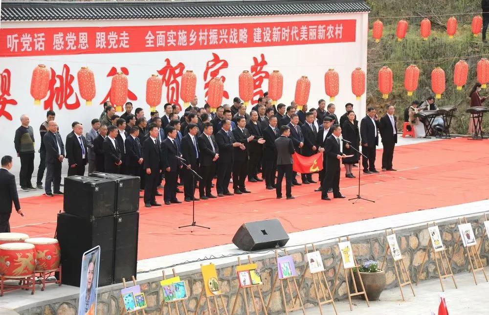 人间最美四月天，十里樱桃红满园