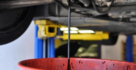 新手自己怎么换机油,新手如何自己动手更换机油