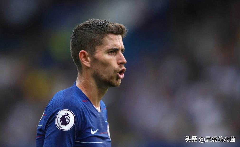 实况足球：巴西裔天才后腰！国际服升黑第一人切尔西若日尼奥介绍