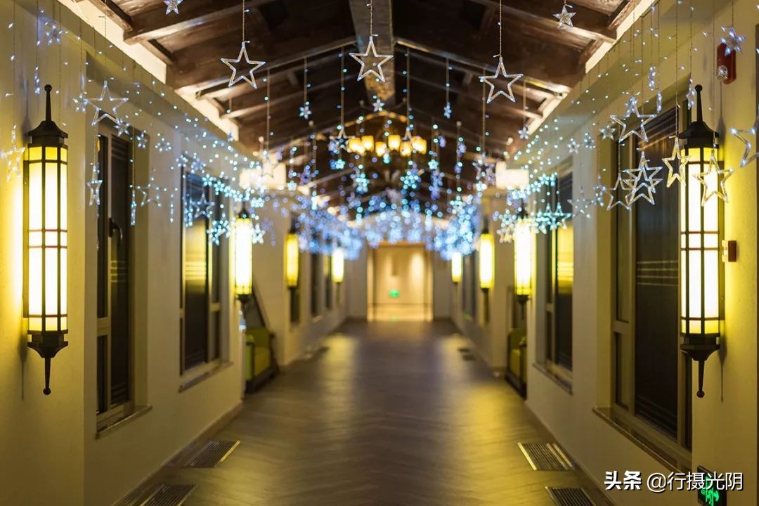 安吉民宿下雪的视频,安吉城堡酒店