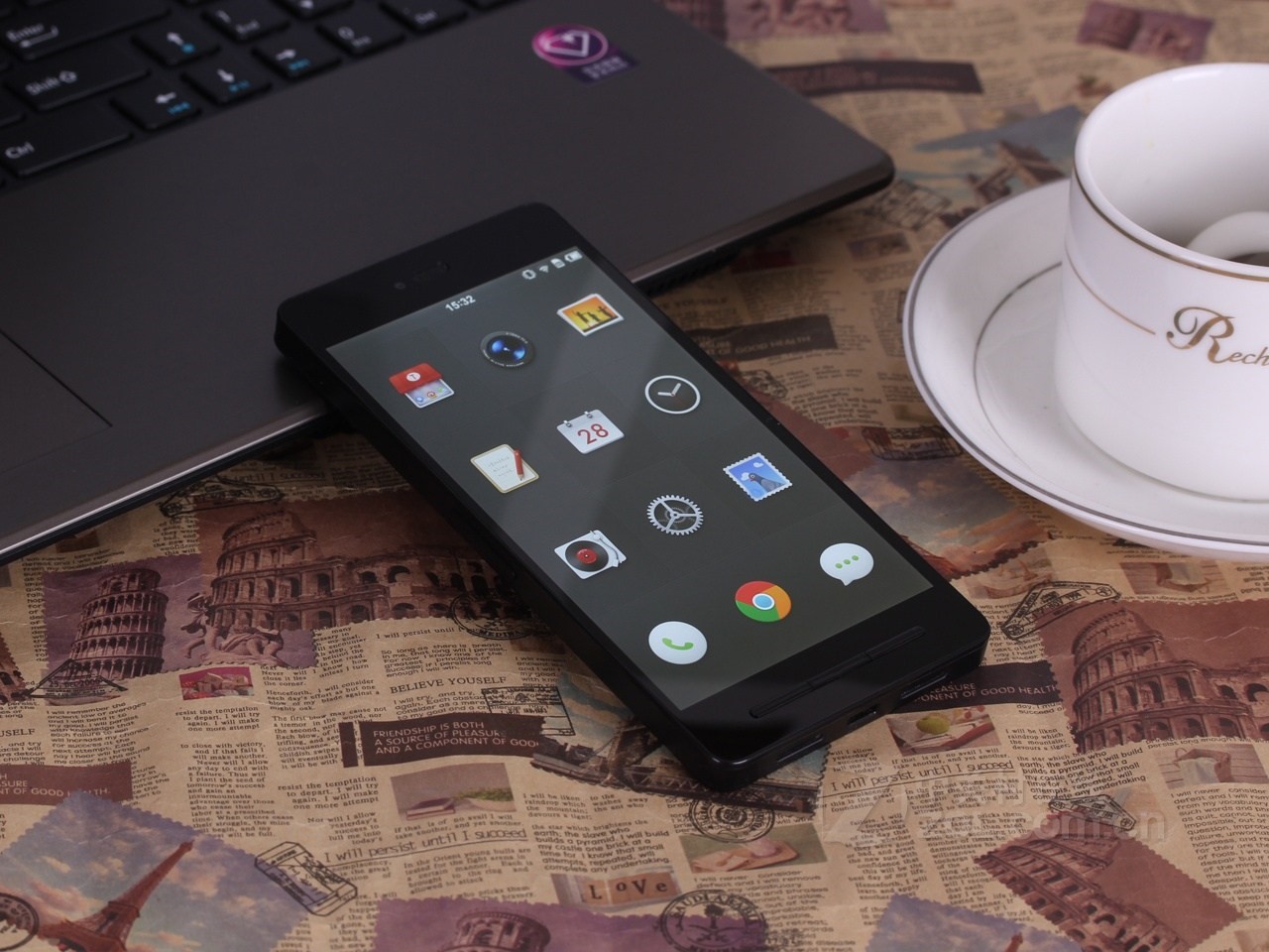 坚果回应手机业务暂停,坚果手机会取消业务吗