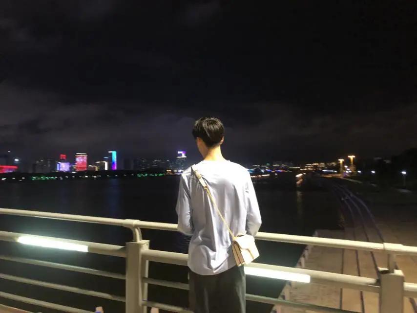 播音主持的就业前景如何,播音主持的就业前景大吗