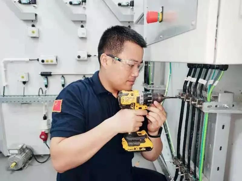 山东工业技师学院一年多少钱,山东工业技师学院2023招生简章