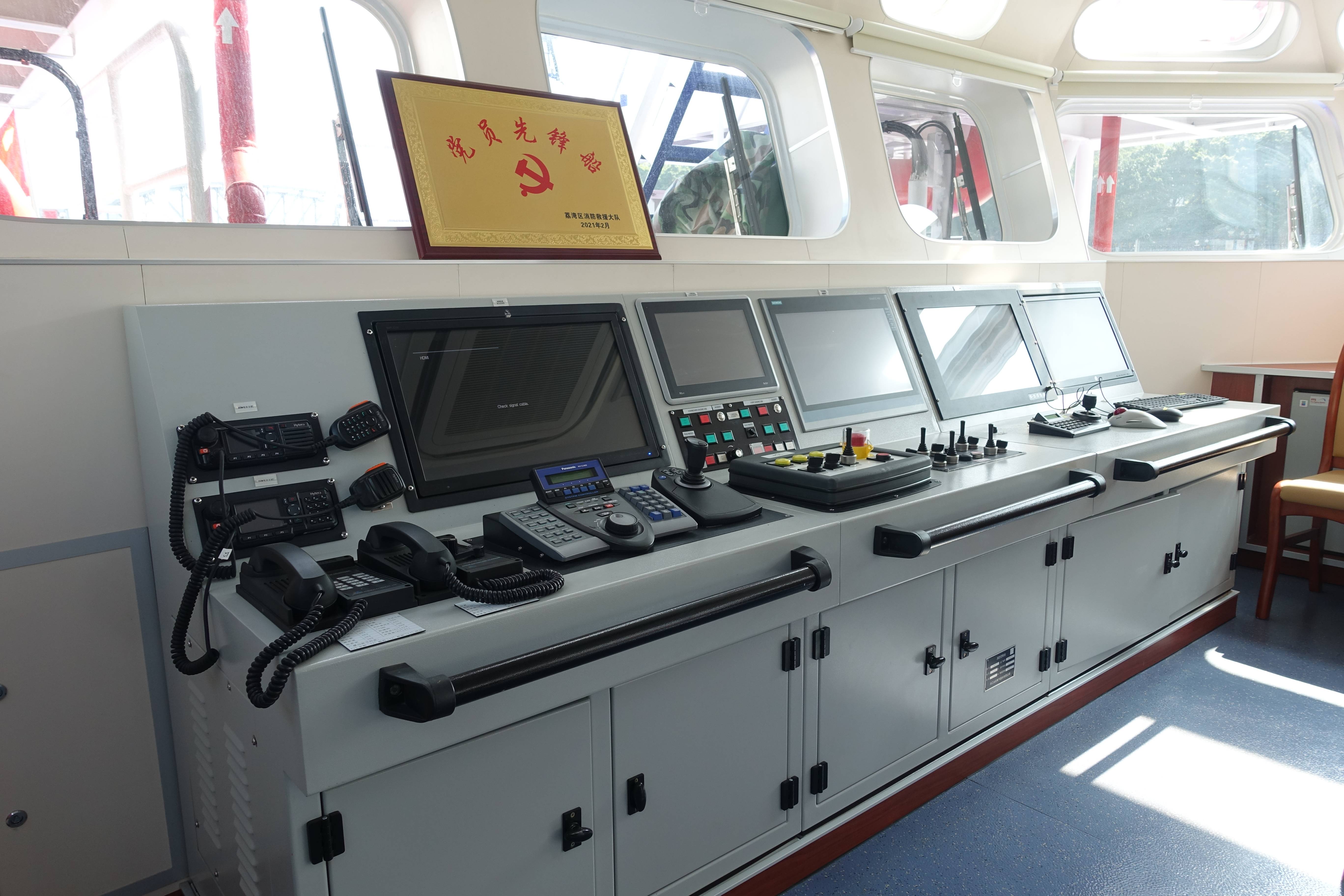 有一个消防蓝朋友是怎样的体验,给你一天时间