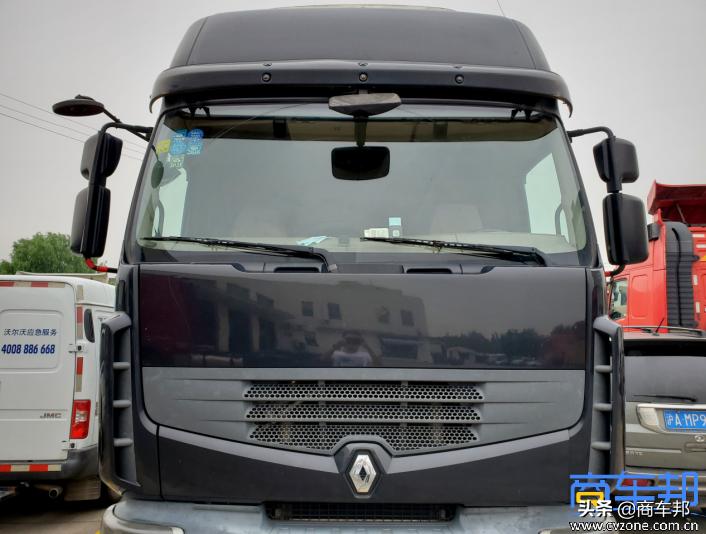 全球十大重卡牵引车排名,新款霸龙重卡牵引车