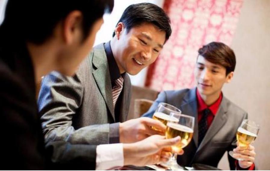 酒局拒酒的最好方法,被劝酒怎么巧妙拒酒