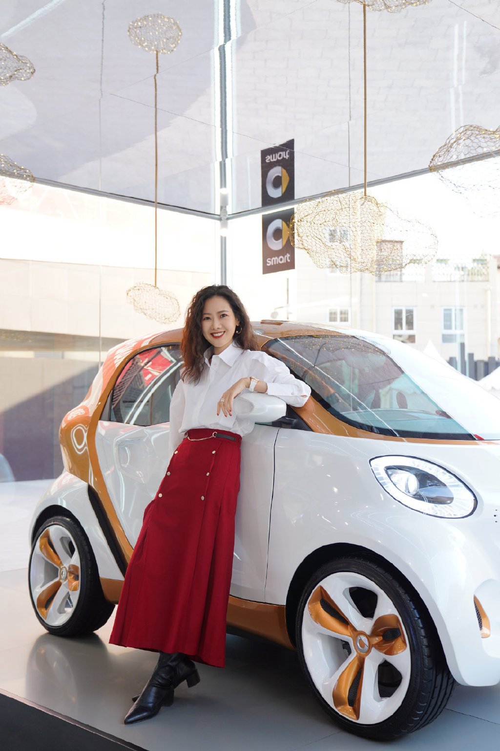 这双鞋子终于火了百搭又时髦,这双靴子绝对是今年秋冬首选