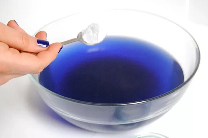 穿腻了小白鞋可以这样来改造,教你把小白鞋变潮流