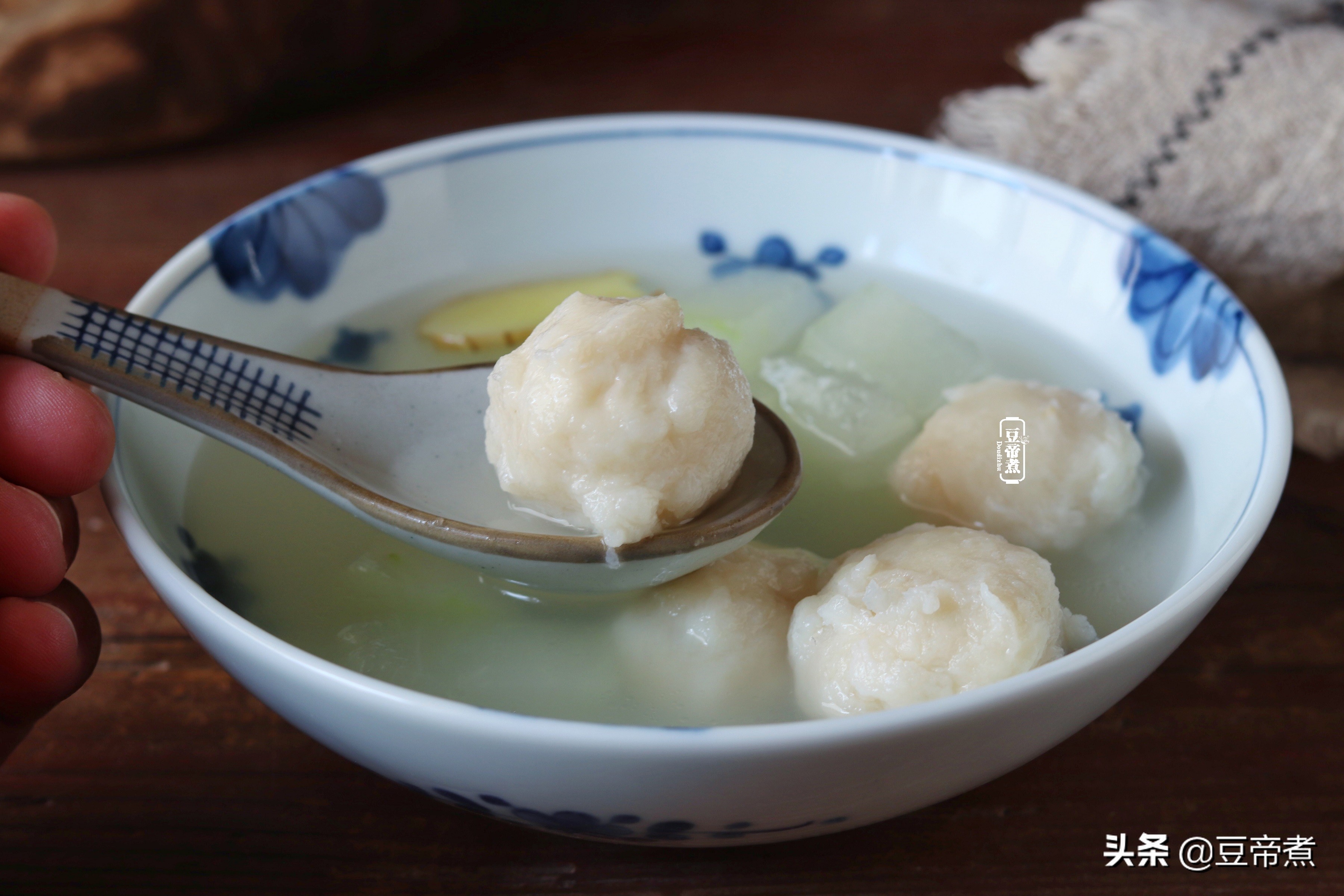 立秋后多喝这碗汤不会上火,立秋天气干燥喝什么汤