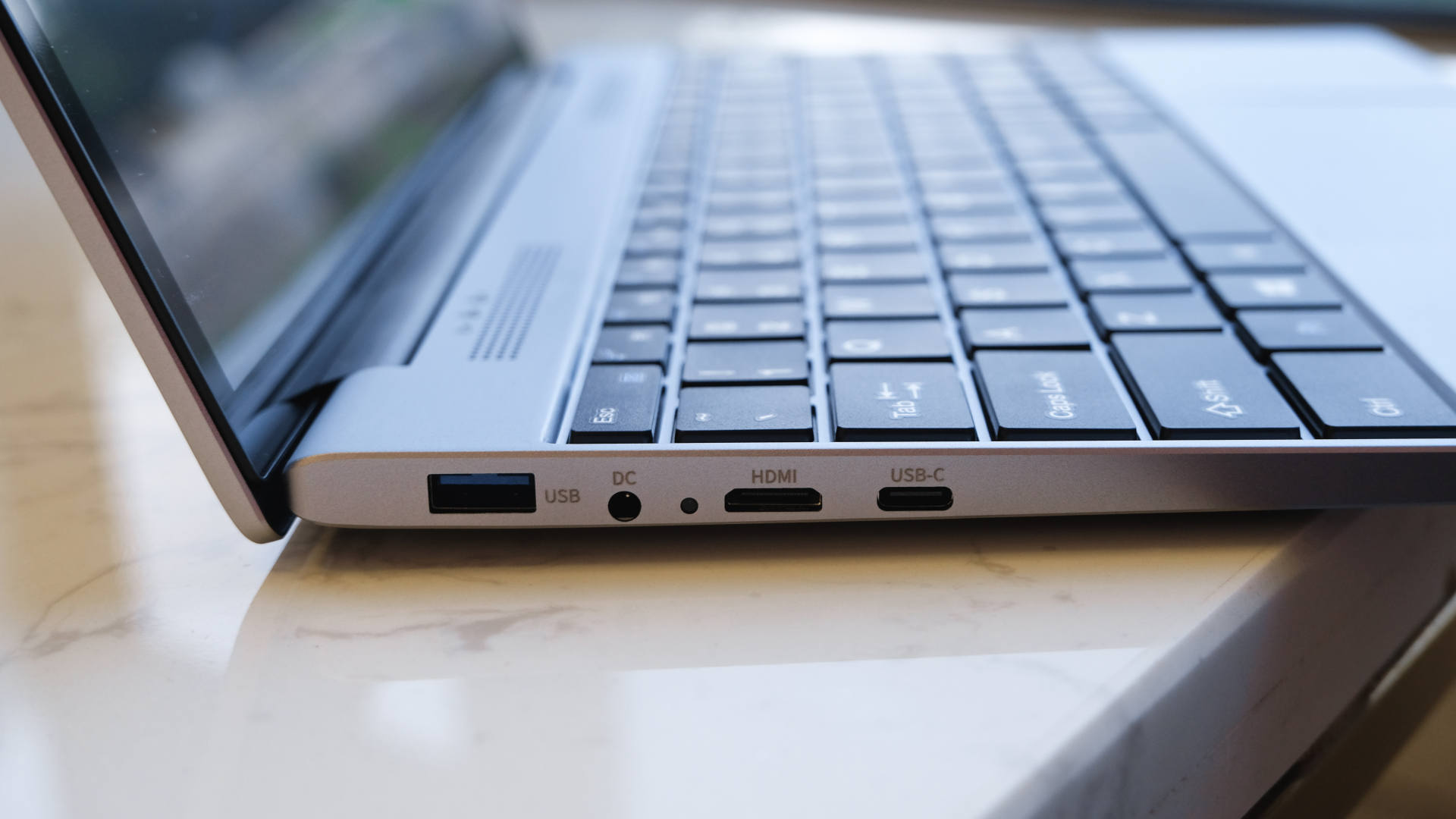 surface笔记本测评,不到2k的苹果笔记本