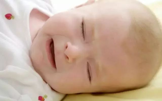 2岁宝宝夜醒求安慰怎么解决,2岁宝宝夜醒哭闹怎么回事