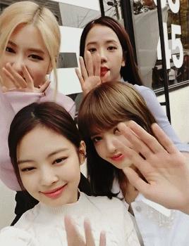 blackpink的朴彩英rosie,blackpink朴彩英澳洲玫瑰歌名