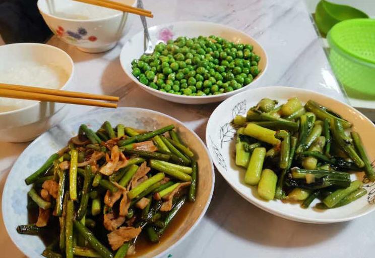 精选六顿可口月子餐，每一顿的菜都很下饭，不愁产后妈妈没食欲