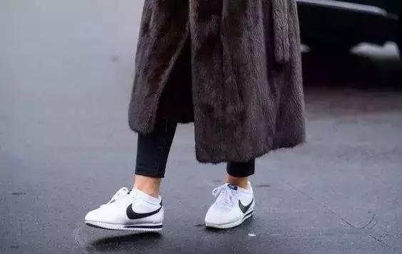 炎热夏季当心三大妇科病,冬季女性如何避免妇科炎症