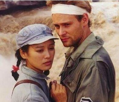 宁静的混血儿子长什么样,宁静混血儿子曝光高大又帅气