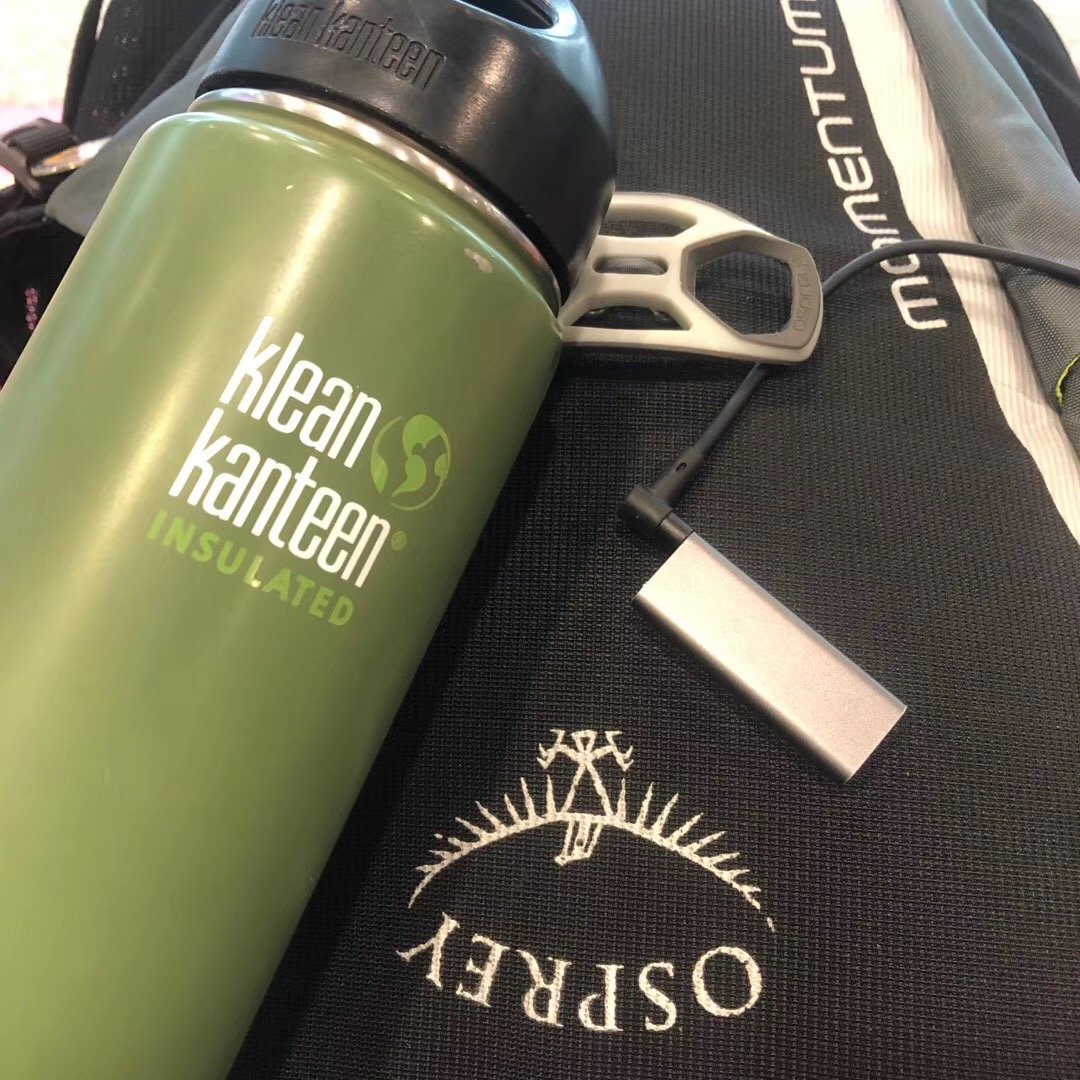 120平米办公空间,空间不大用什么桌子