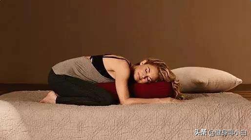 练腿怎么能瘦下来,练腿练的一个粗一个细解决办法