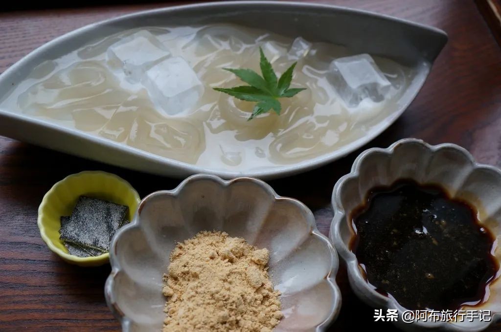 实用的100种小甜点,10多种甜品不限量免费吃