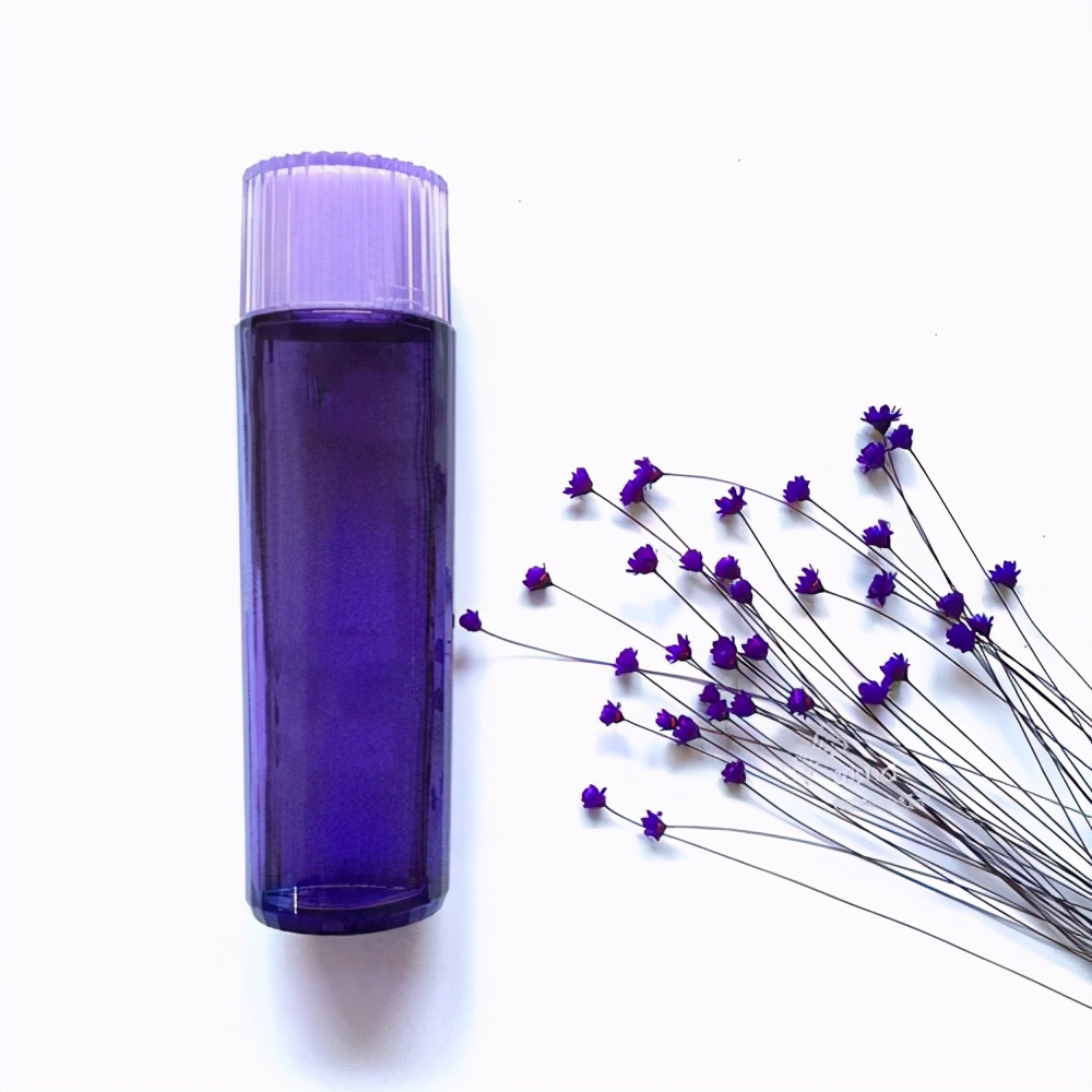 如何给肌肤深层补水,给肌肤强效补水