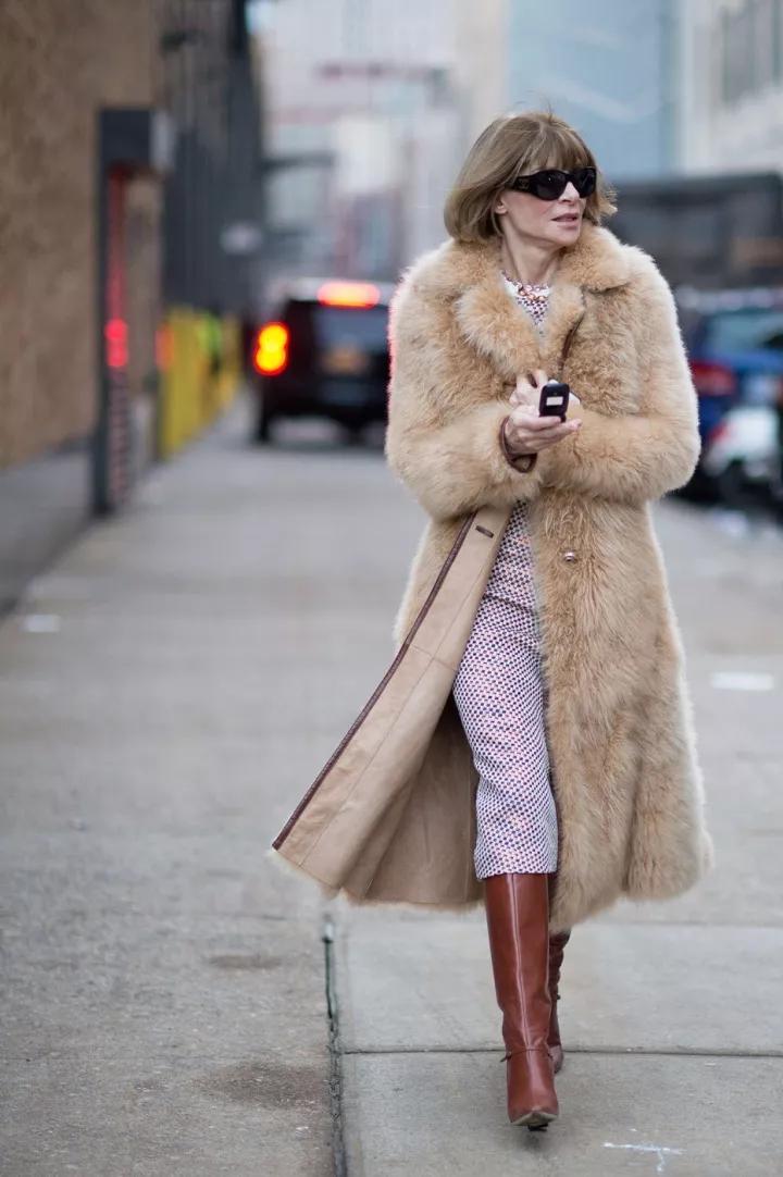 穿普拉达的女魔头照片,时尚女魔头和穿普拉达的女王