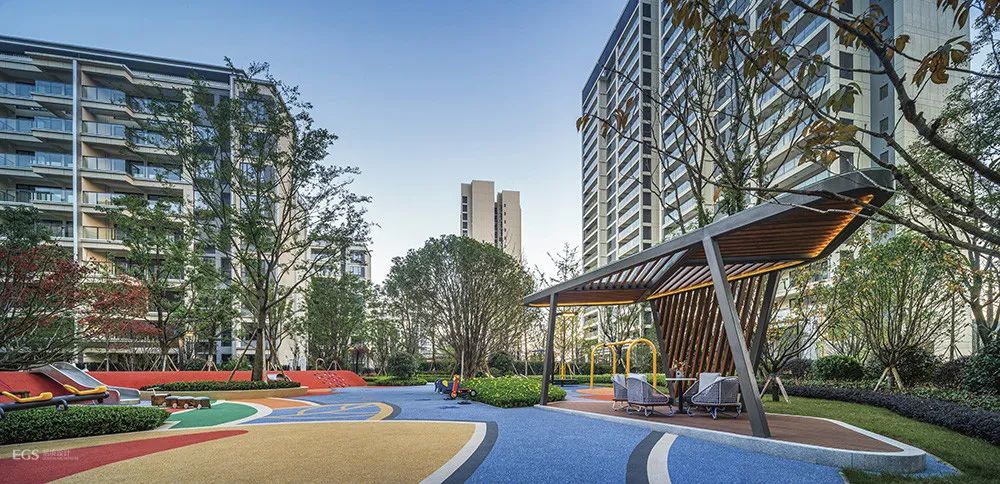 贵阳龙湖景粼天著85平跃层样板间,贵阳龙湖景粼天著印月澜装修实拍