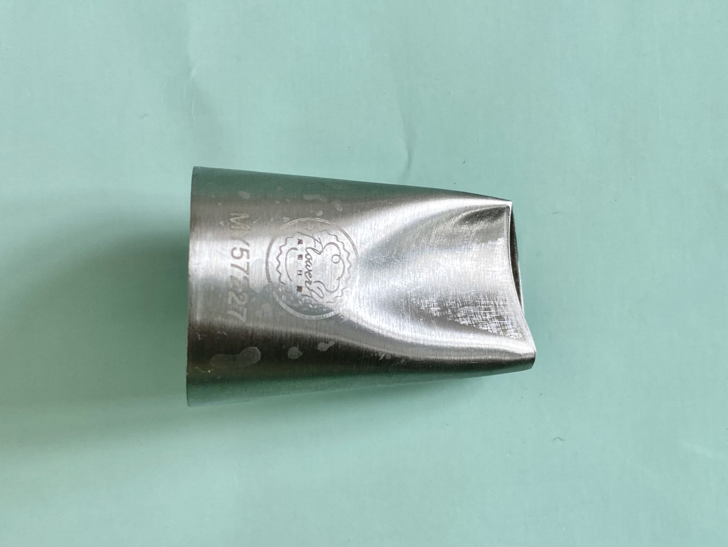 动物奶油裱花基础知识和手法,巧克力蛋糕裱花基础手法