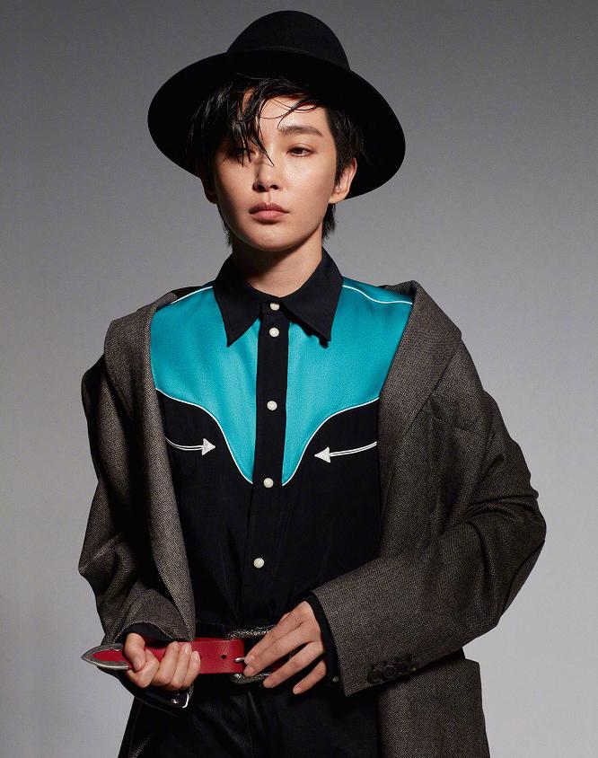 李冰冰最新红毯造型,李冰冰为新角色剪刘海