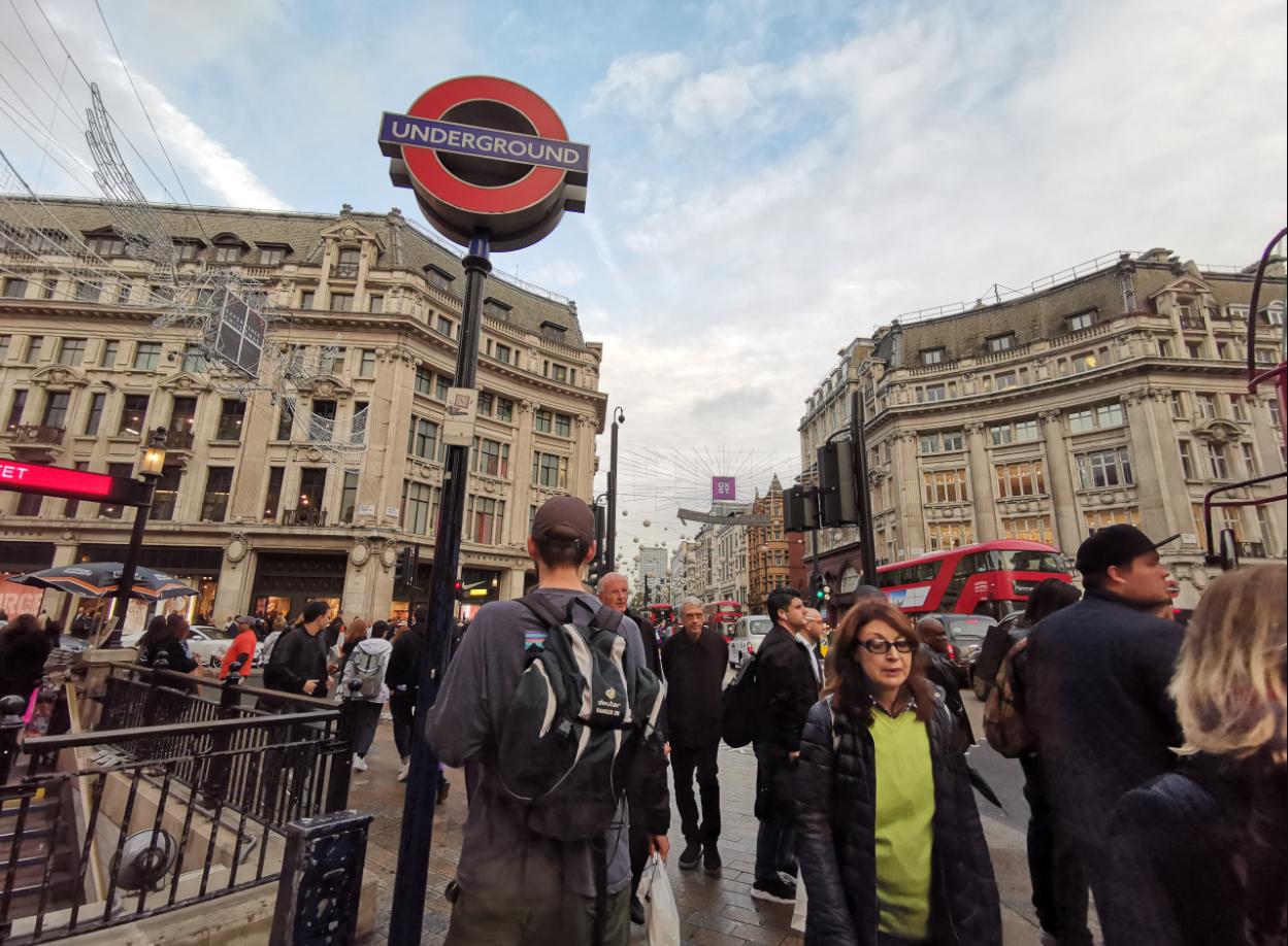 华为mate20pro和mate30pro哪个好,华为mate20pro和苹果xsmax