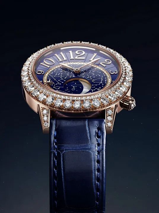 RR·TRENDS|赏浪漫诗词，看腕颈星光