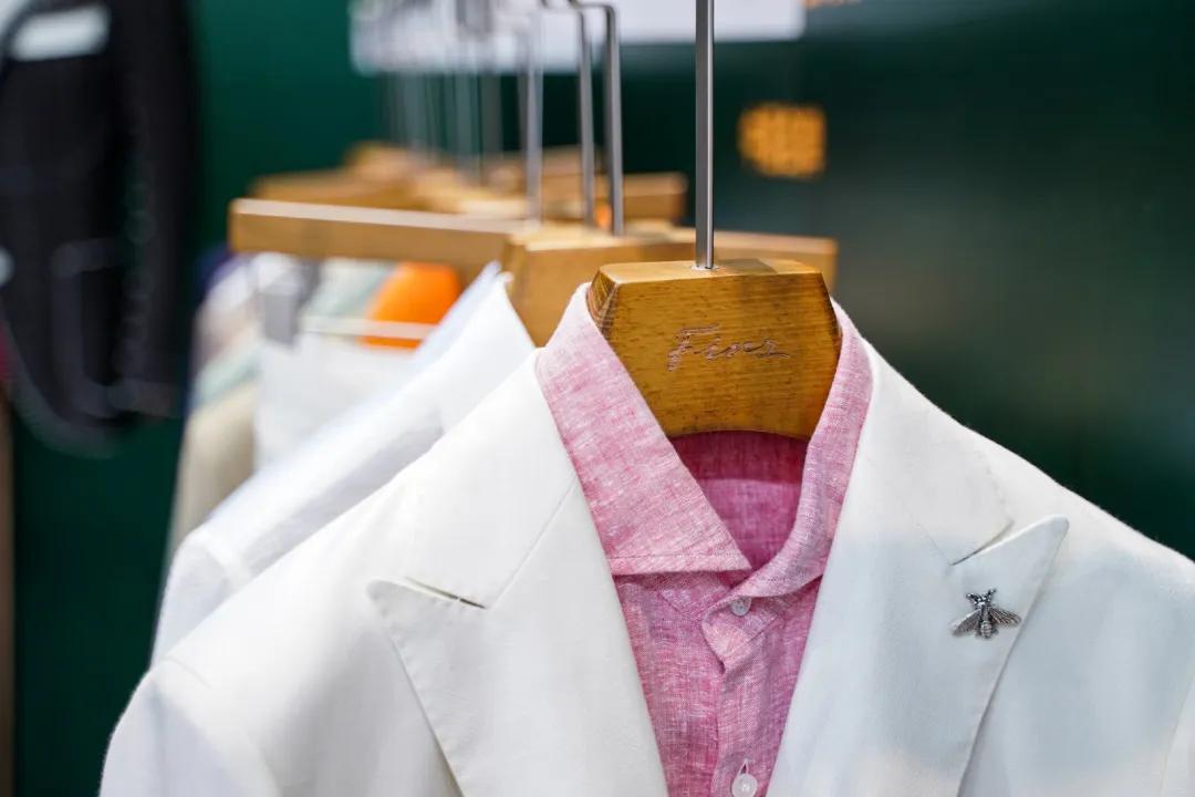 男装女装潮流感爆棚,冬季潮流男装女装穿搭