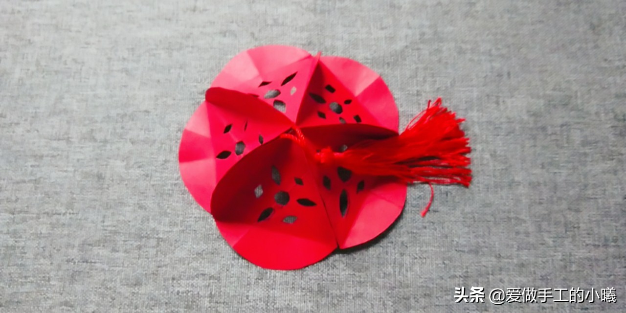 彩纸做灯笼手工简单漂亮教程,用彩纸做成灯笼手工最简单又好看