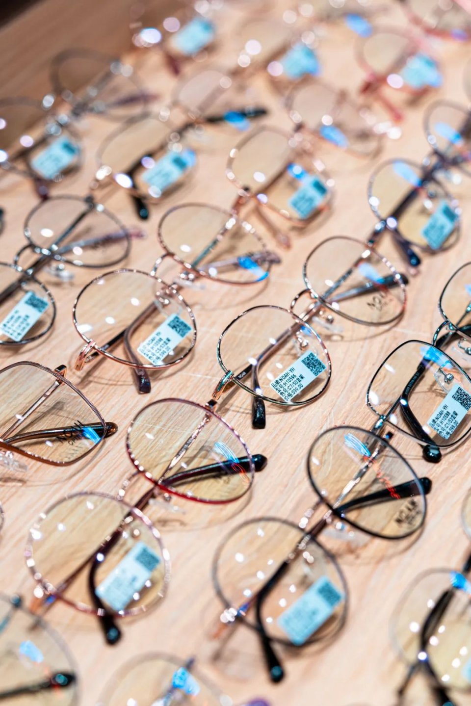 潮流时尚眼镜推荐高级眼镜,眼镜五星评价