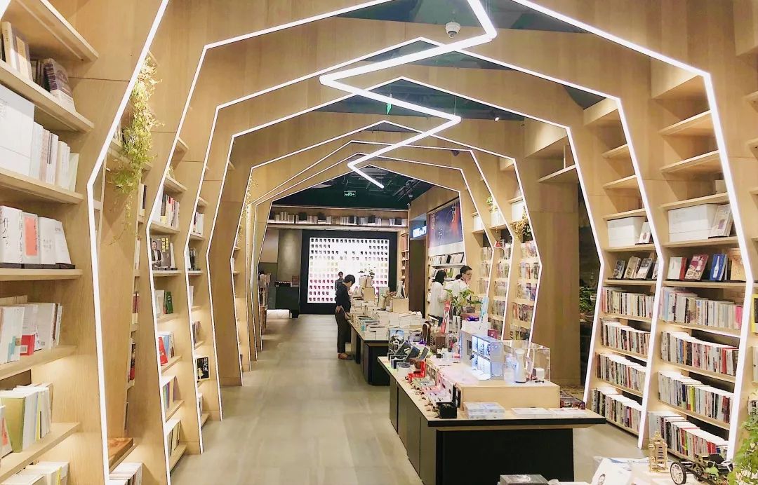 深圳宝安博智中心,这里是深圳