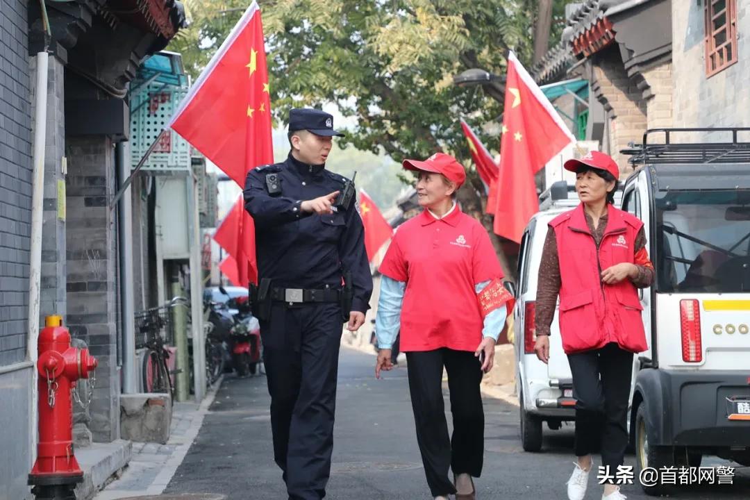 勇立潮头创辉煌,勇立潮头奋力谱写新篇章