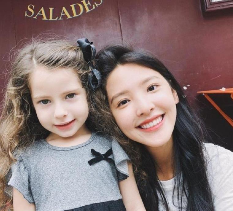 王思聪喜欢章若楠么,王思聪章若楠谁漂亮