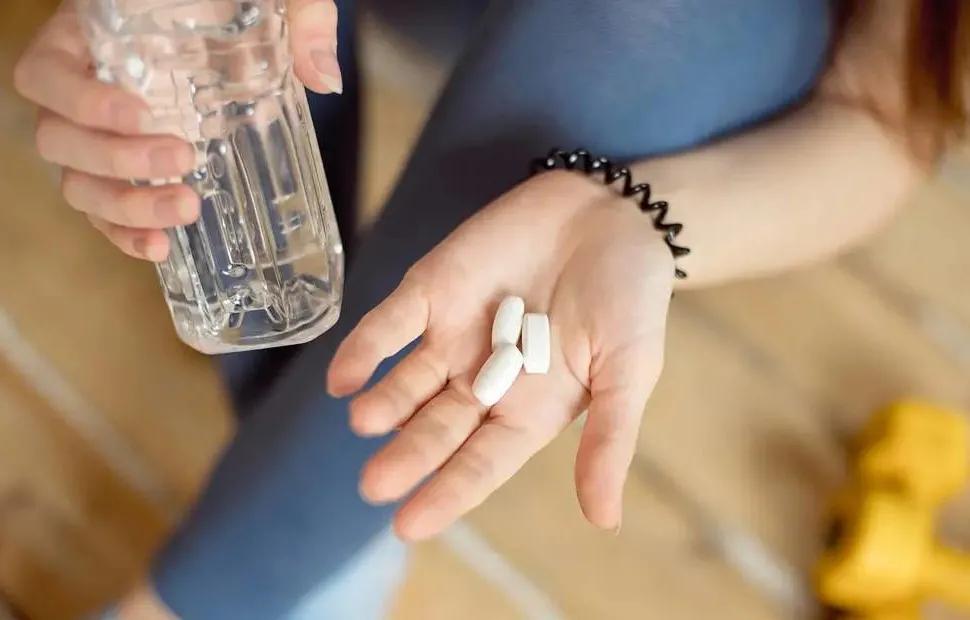 常年吃优甲乐需要补钙吗,优甲乐长期吃需要补钙吗