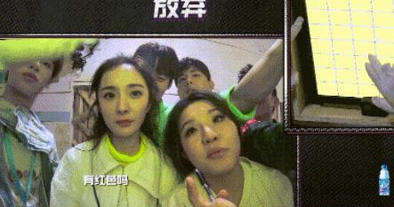 魏大勋杨幂拥抱视频,魏大勋谢娜应采儿杨幂