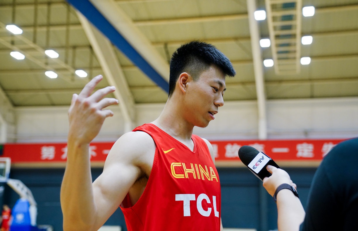 99年锋线赴美特训！20岁进国家队，望冲NBA，可成辽篮未来之星
