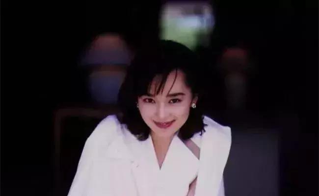 颧骨为什么不能美成俞飞鸿,俞飞鸿颧骨抗老