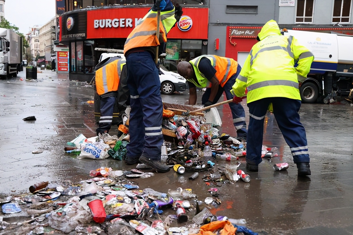 英格兰足球流氓被暴打,英格兰足球流氓被打事件