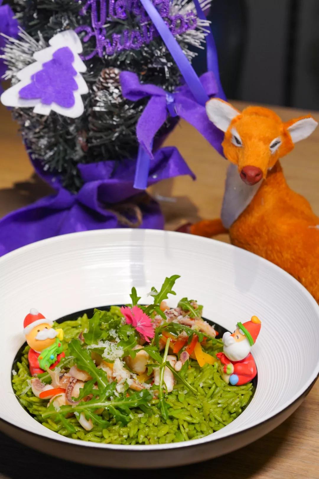 吃在济南|叮~您有一份圣诞套餐驾着麋鹿即将送达