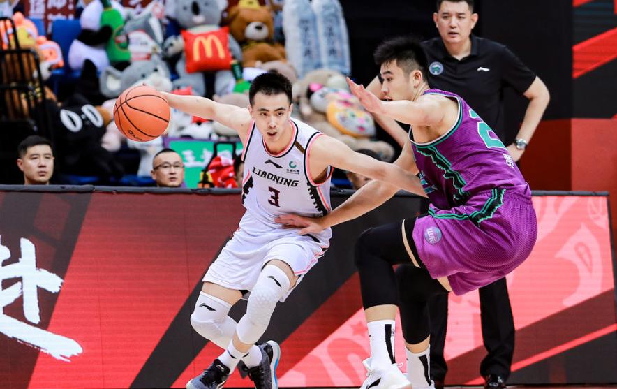 打破常规全员出战，三战净胜34.3分，辽宁“换帅”真的对了吗？