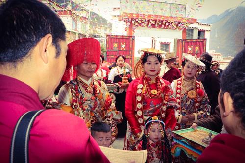 建国初期的400多个民族名称,建国初期全国有多少个民族