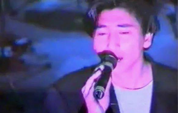 隔壁老樊唱功什么水平,隔壁老樊真的是民谣歌手吗