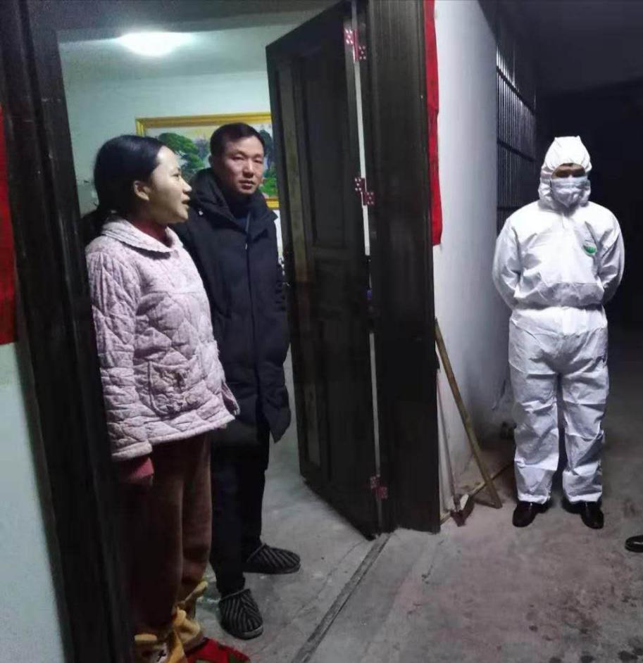 重庆疫情攻坚行动,重庆军人疫情出征视频